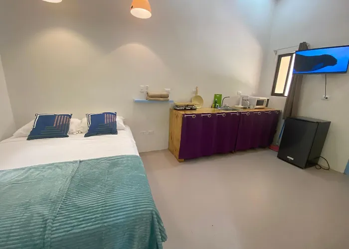 Manta Ray Hotel 3*